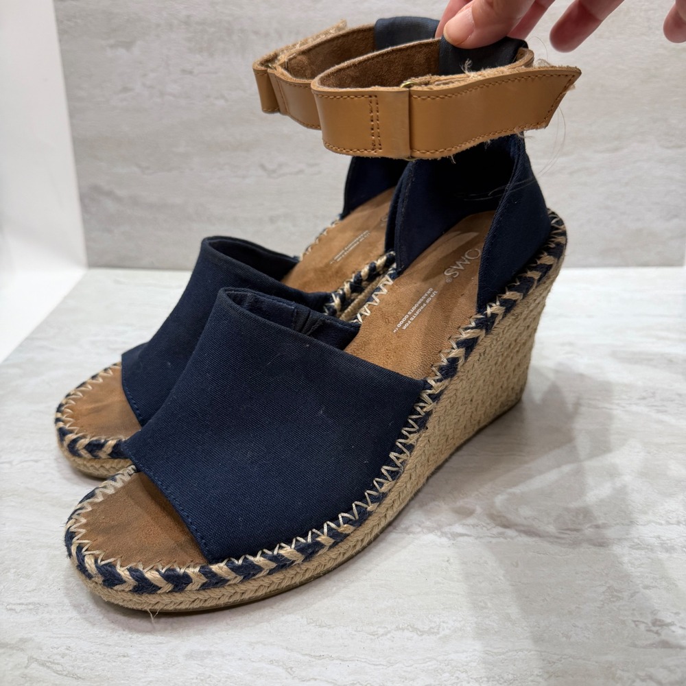 TOMS Monica Espadrille Wedge Canvas Ankle Strap 8.5 Navy Blue Summer Sandals